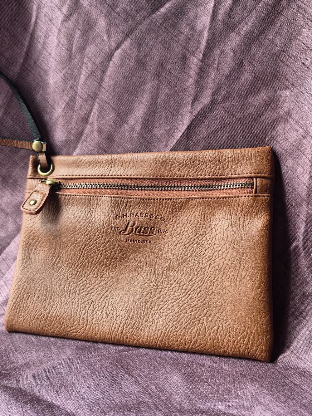 "G.H. Bass & Co. Maine USA Brown Leather Wristlet Pouch,makeup Bag"
